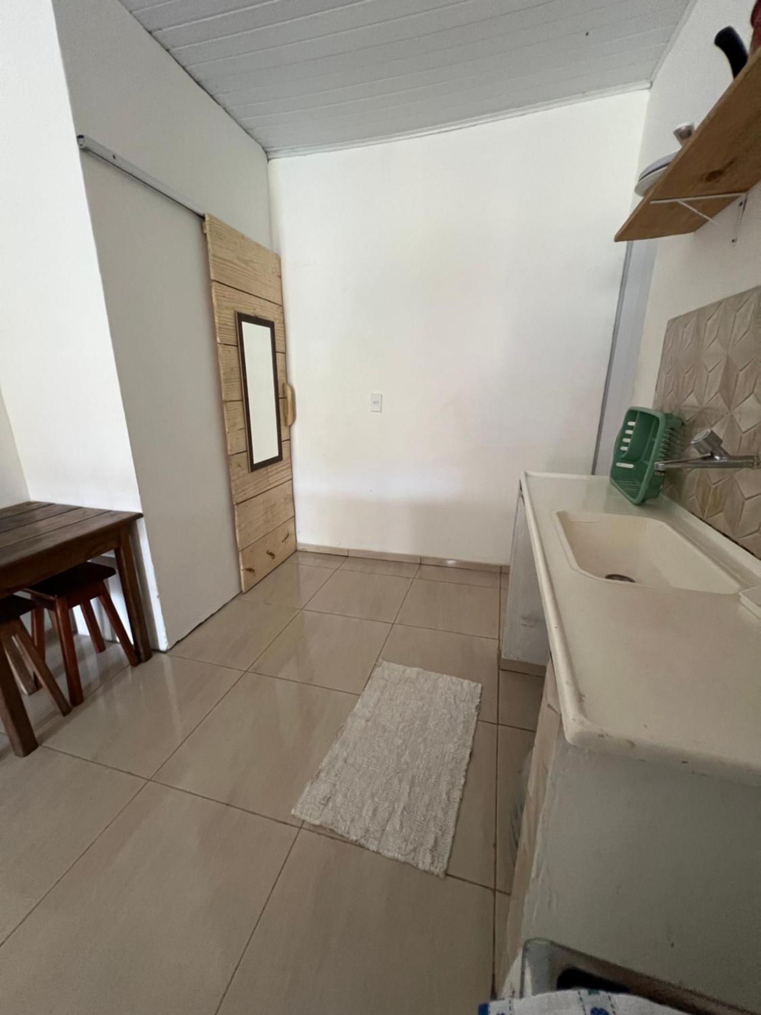Uryah Apartment *